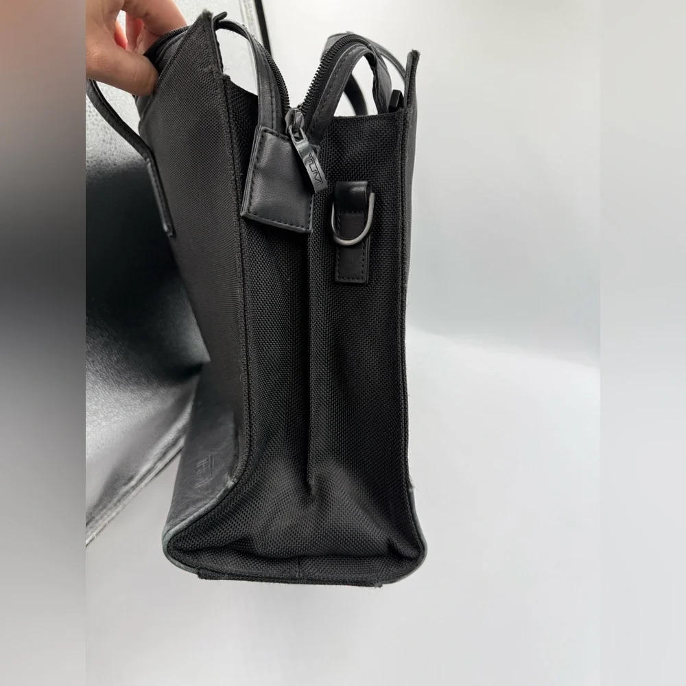 Tumi bag black